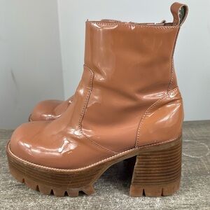Jeffrey Campbell Quavo Platform boot size 9.5 nude patent leather y2k lug chunky